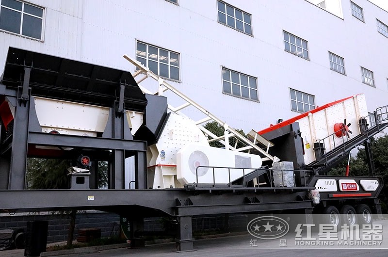 移動重錘式破石機