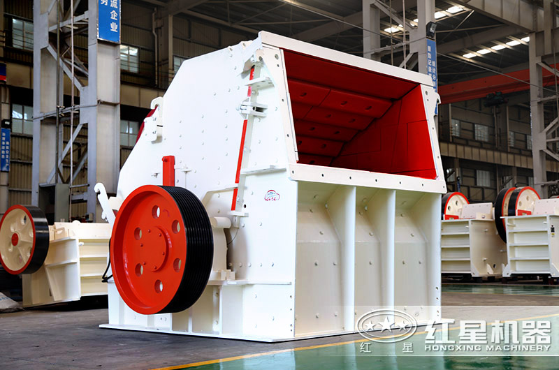 反擊破采用沖擊式破碎，粒型美觀